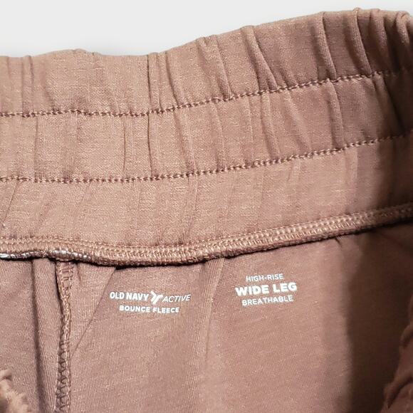Old Navy Womens Bounce Fleece High Rise Wide Leg Sweatpants Warm Taupe Sz SP - Picture 6 of 13